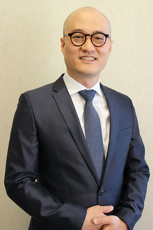 Dr. Bo Keun Yoon